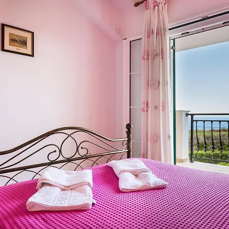 Kleismata Sleeps 6 Pool Wifi Willa *